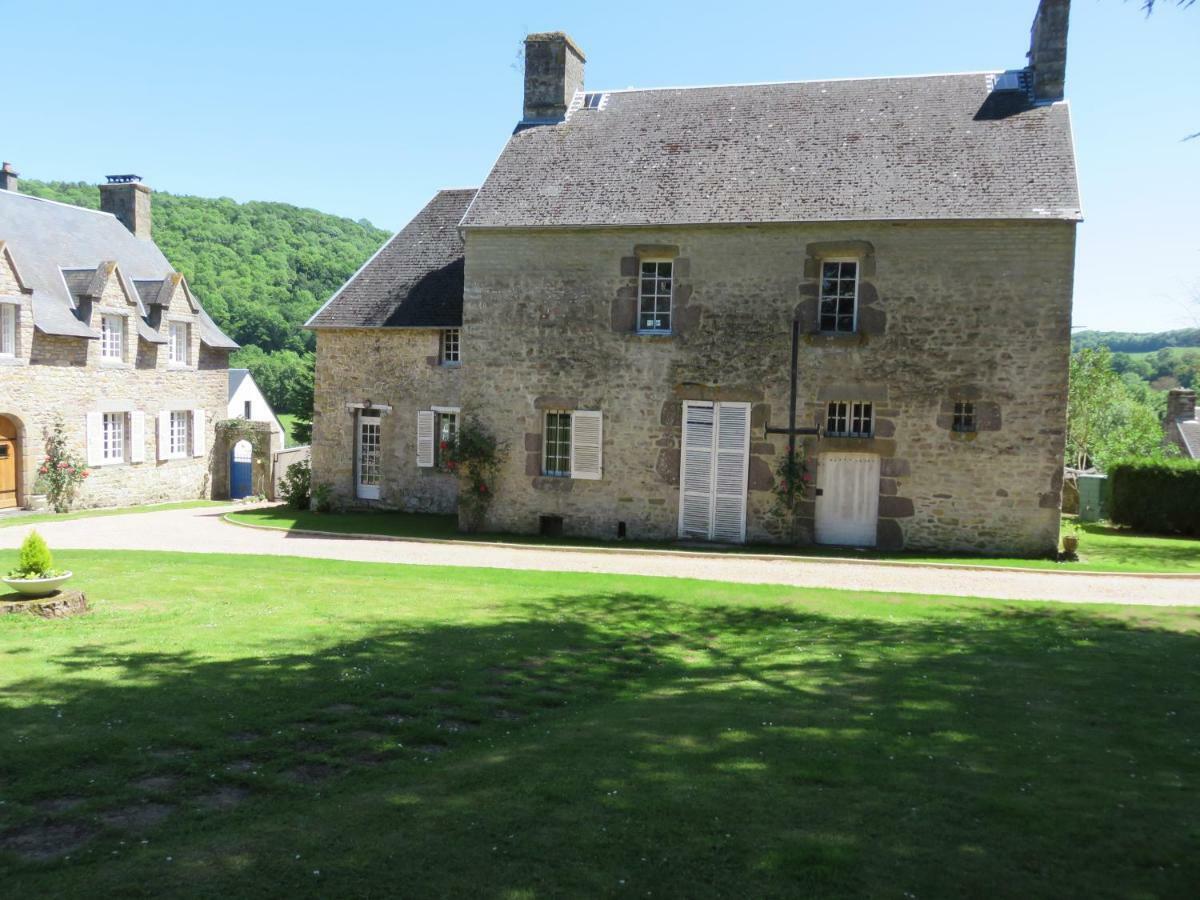 Clécy Le Manoir De Placy - Chambres D'Hotes المظهر الخارجي الصورة